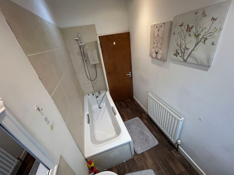 Property photo 2 of 5 Photo 7