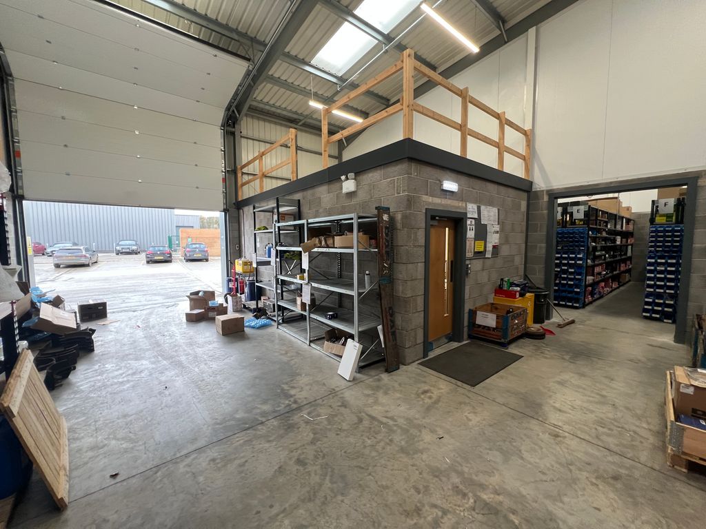 Property photo 2 of 6