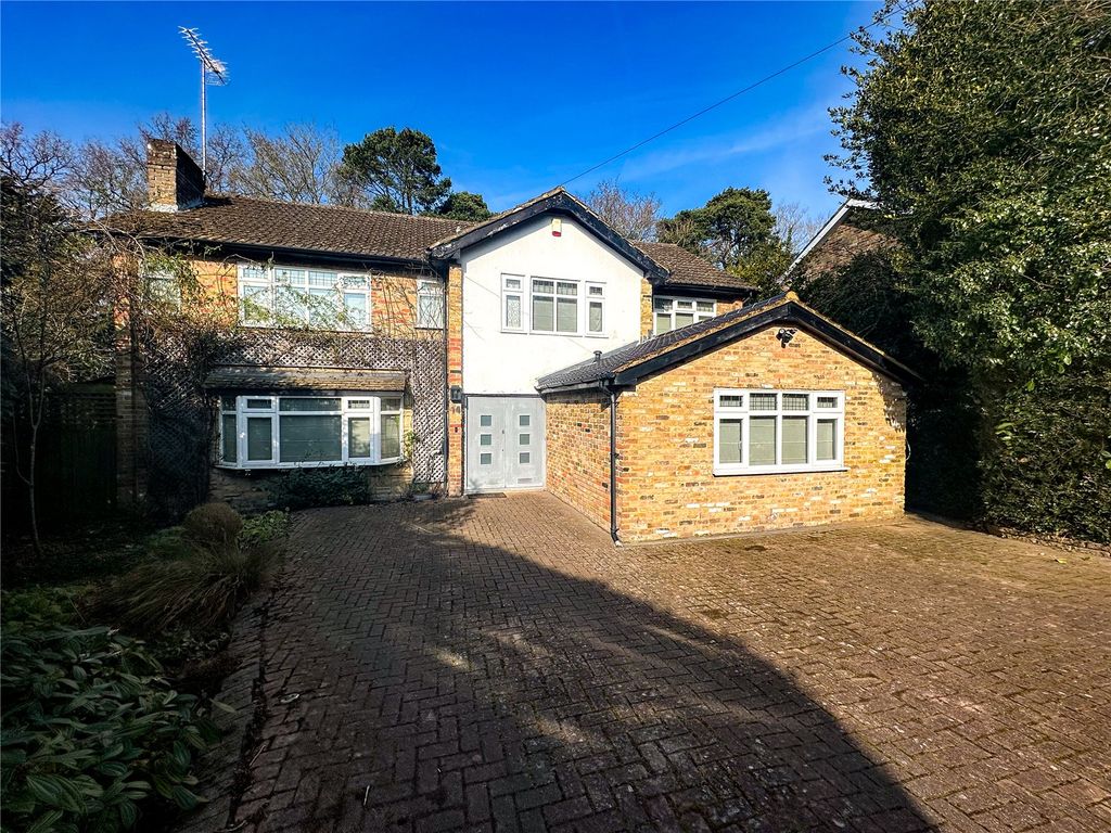 Property photo 1 of 27 Picture No. 36
