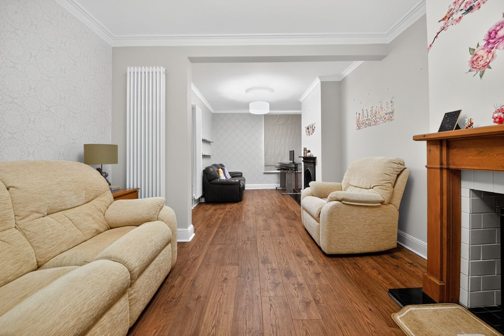 Property photo 3 of 22 Reception Room