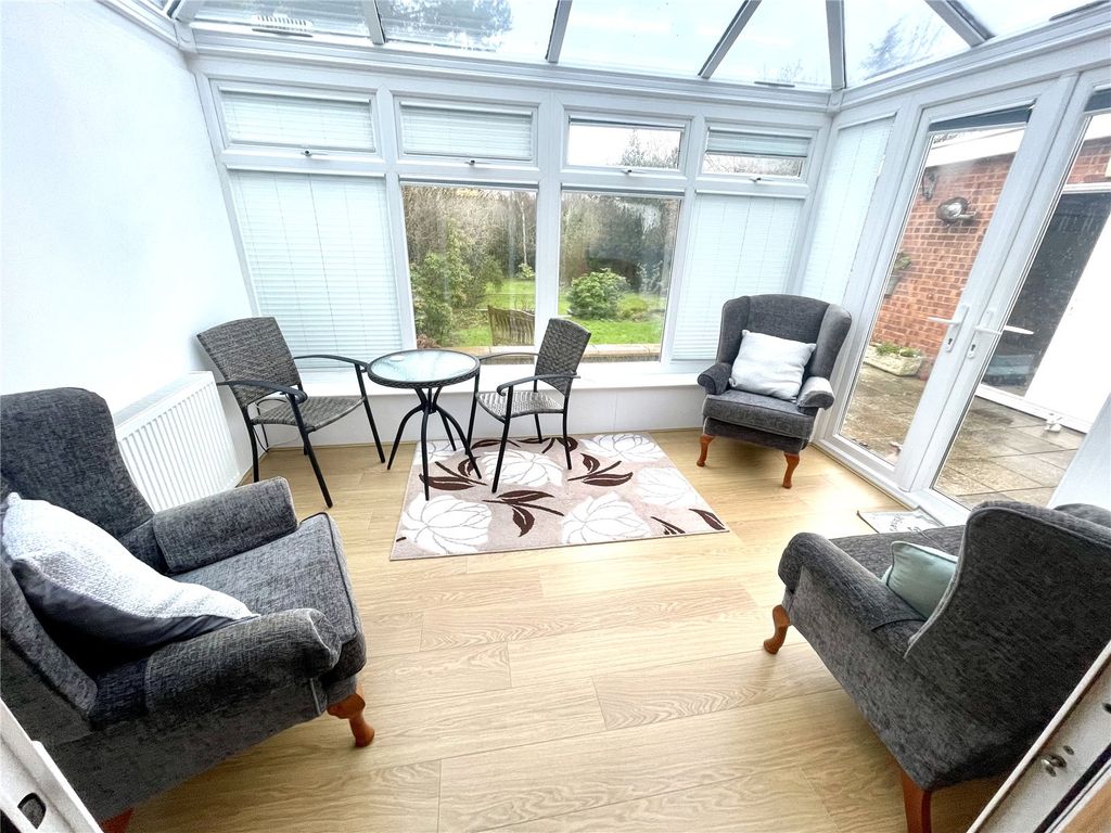 Property photo 3 of 24 Picture No. 30