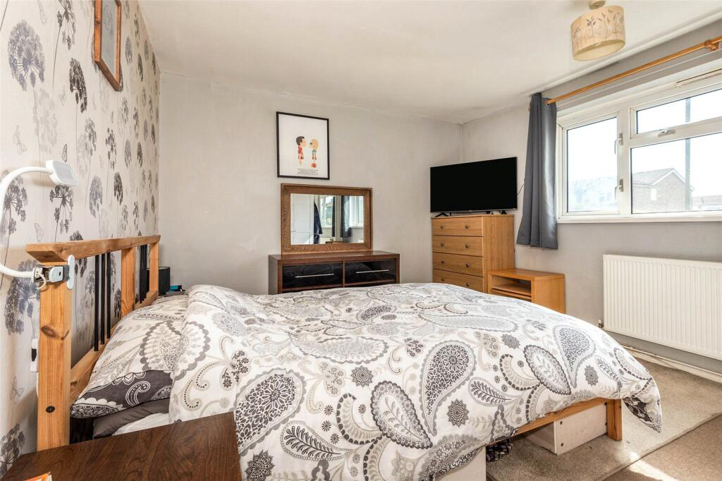 Property photo 3 of 9