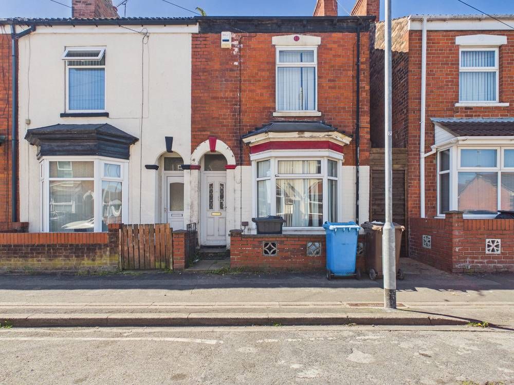 Property photo 1 of 12