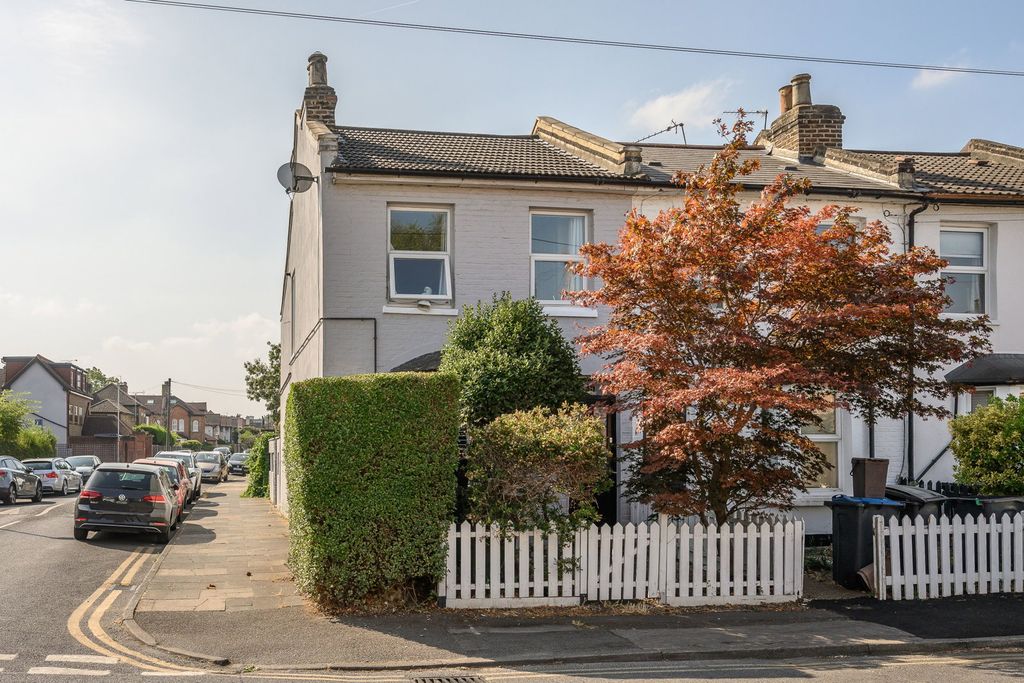 Property photo 1 of 13