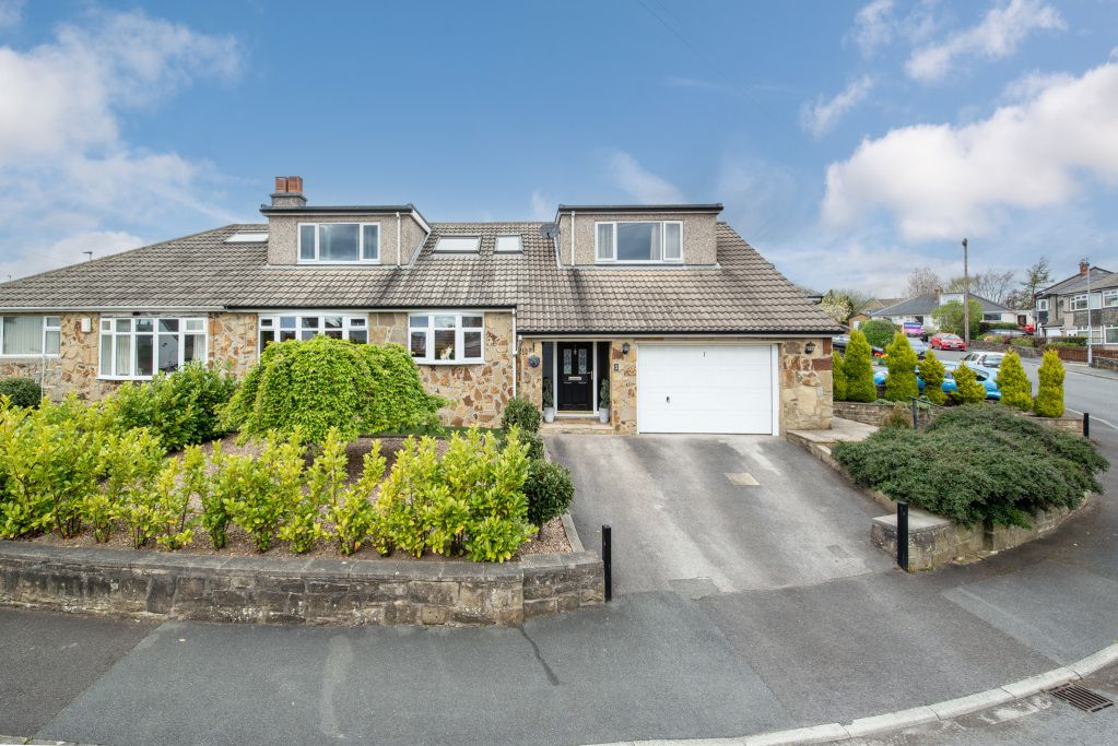 Property photo 1 of 33 Exterior