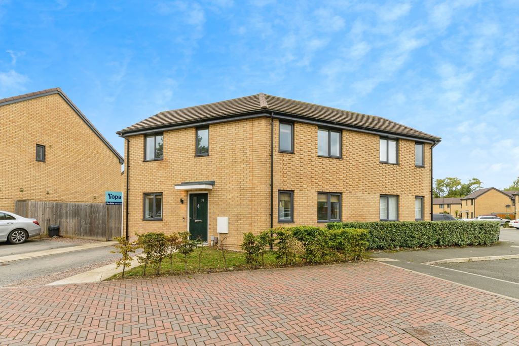 Property photo 1 of 21 8709F39A-02