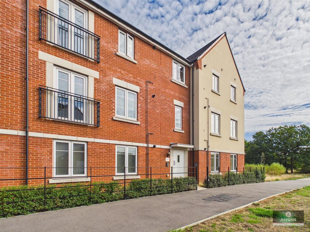 Property photo 1 of 9 Cam02067G0-Pr0389-Still009.Jpg