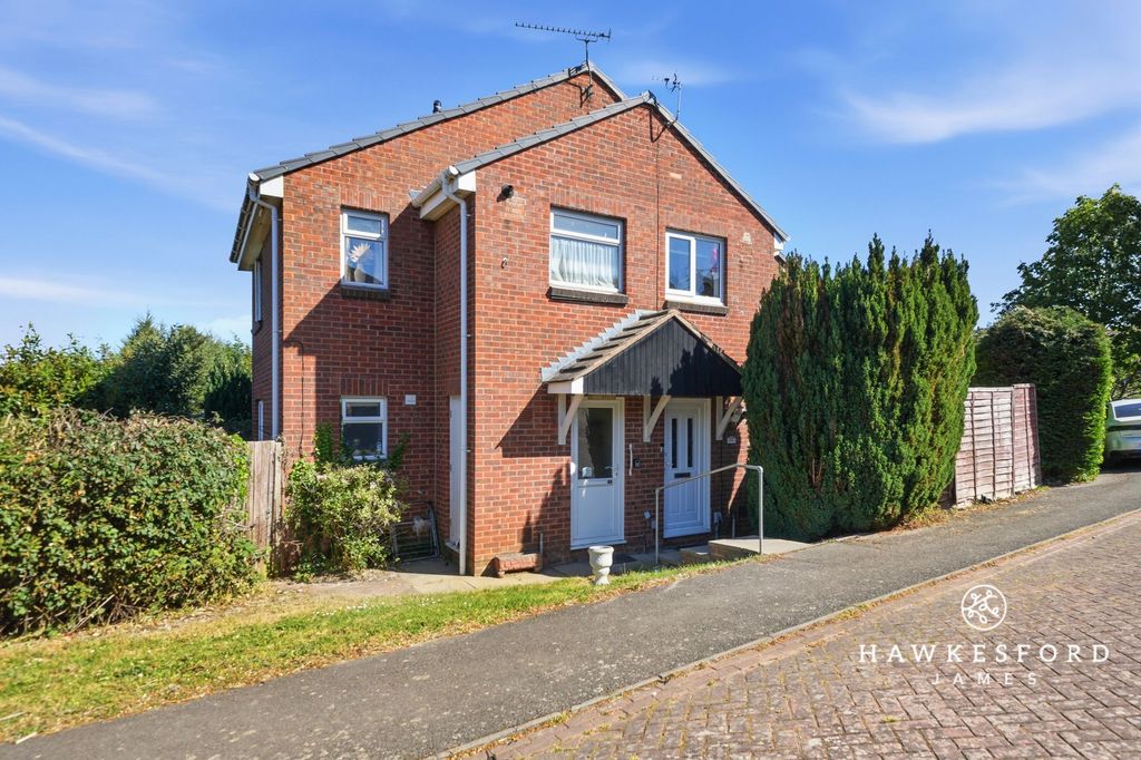 Property photo 1 of 13 Harrier Drive, Sittingbourne - Front