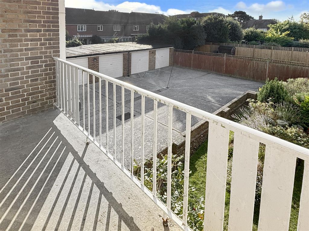 Property photo 2 of 12 Img_0347.Jpeg