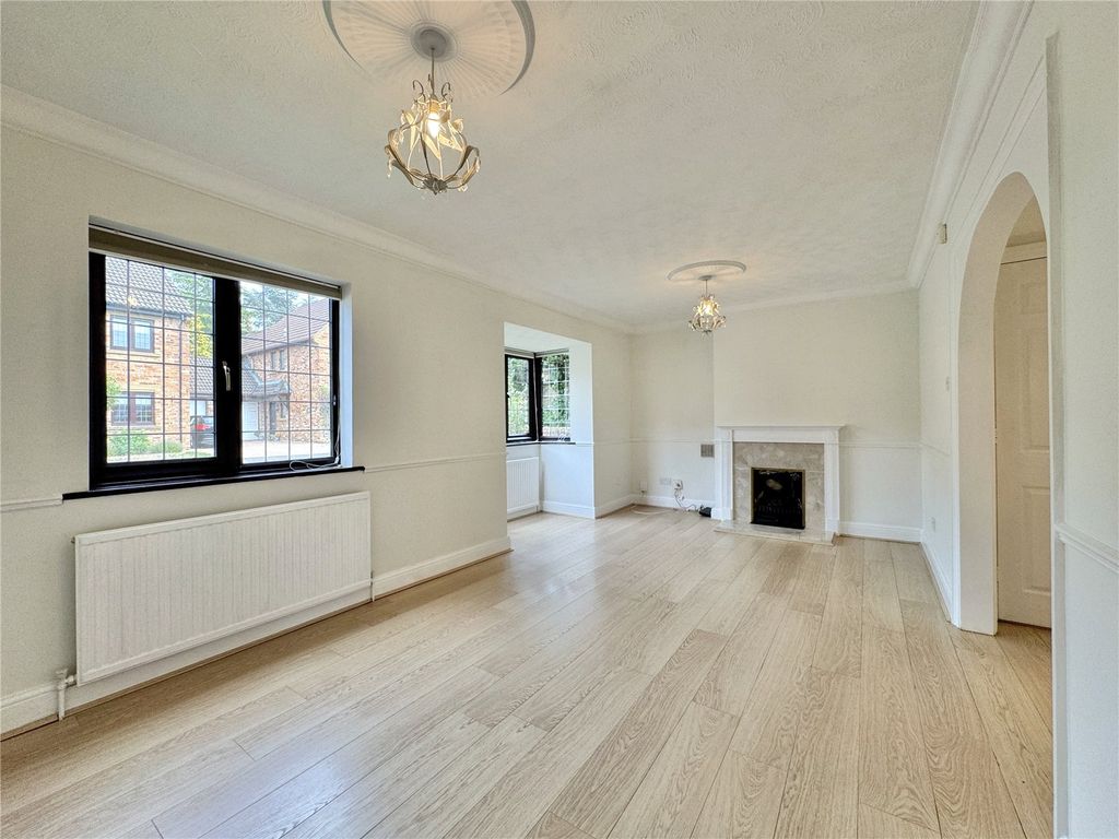 Property photo 2 of 15 Picture No. 05