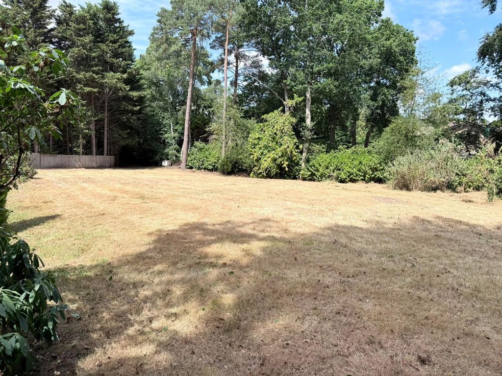 Property photo 3 of 4 Picture No. 20