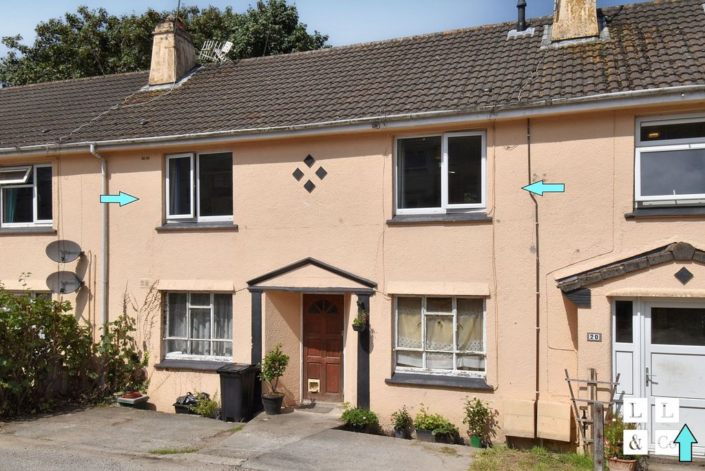 Property photo 1 of 20