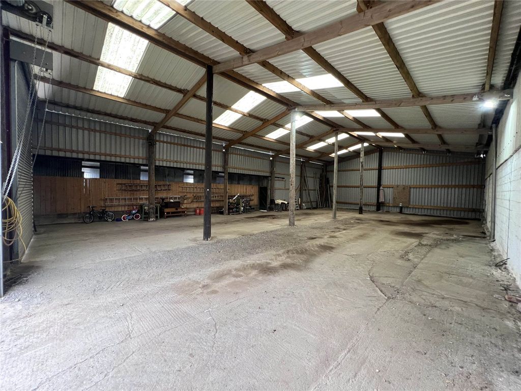 Property photo 2 of 7 Picture No. 02