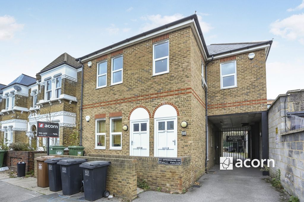 Property photo 1 of 9 External