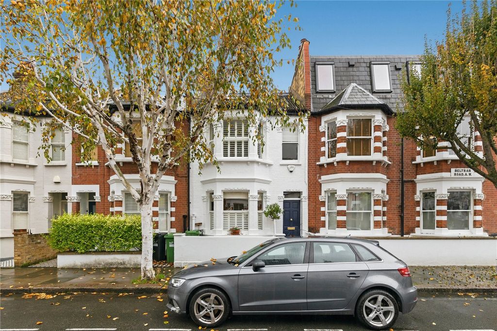 Property photo 2 of 36 Picture No. 18