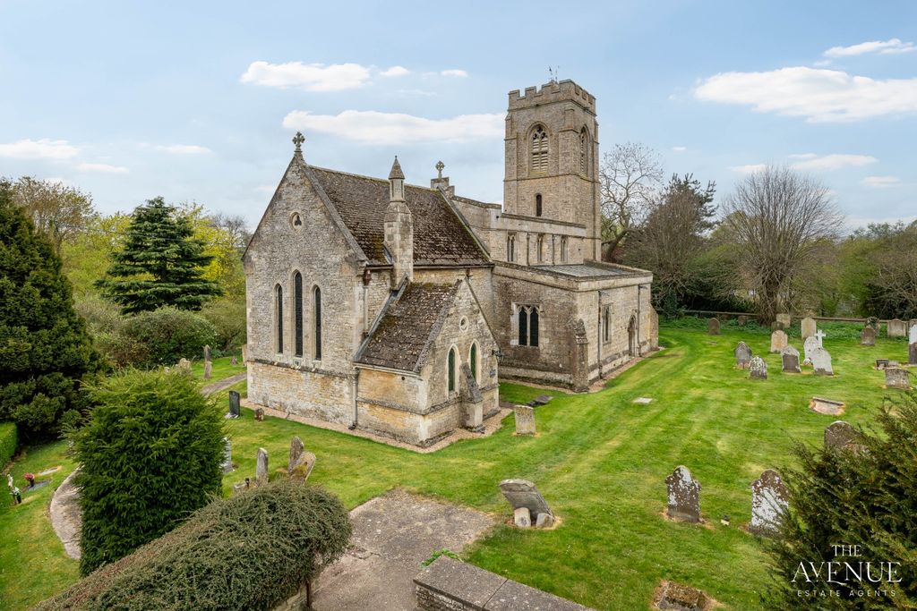 Property photo 1 of 34 4067470