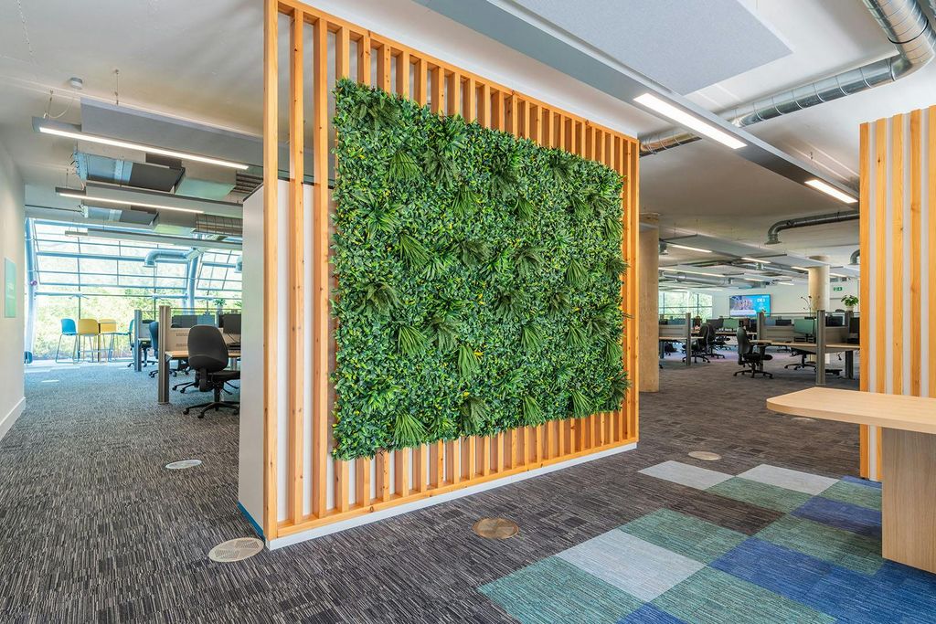 Property photo 2 of 14 Arclite Building Swindon30.Jpg