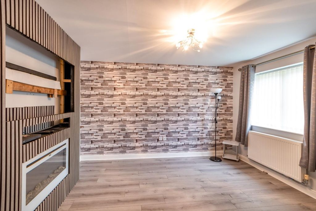 Property photo 2 of 19 Dsc_0351-Edit.Jpg