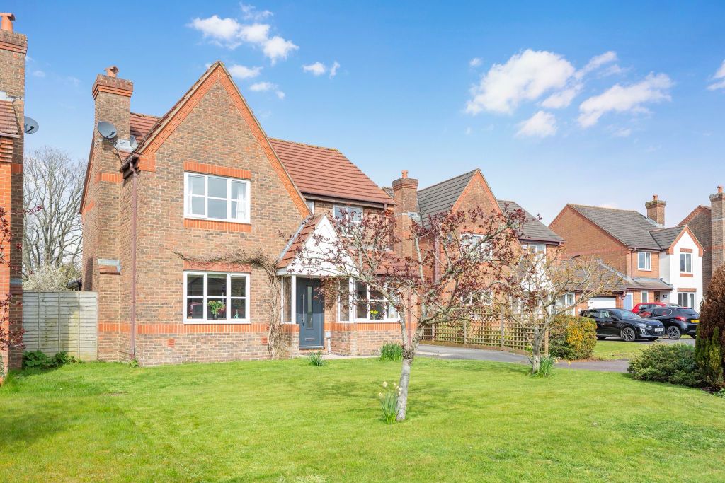 Property photo 1 of 18