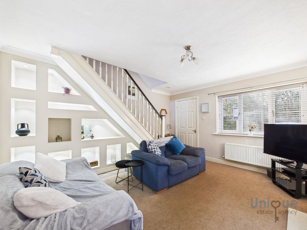 Property photo 2 of 16