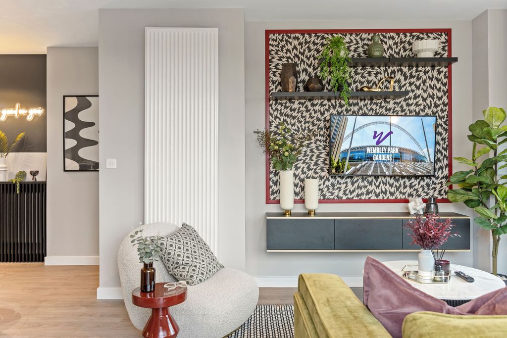 Property photo 2 of 7 Lounge