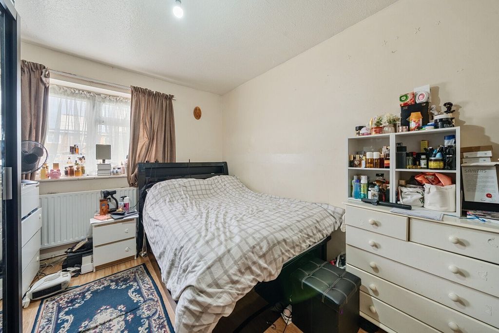 Property photo 3 of 12 Picture No. 09