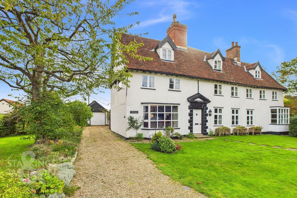 Property photo 1 of 24