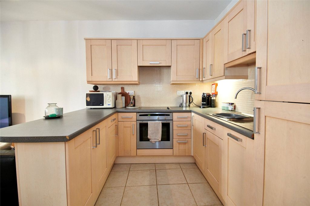 Property photo 2 of 11 Picture No. 05