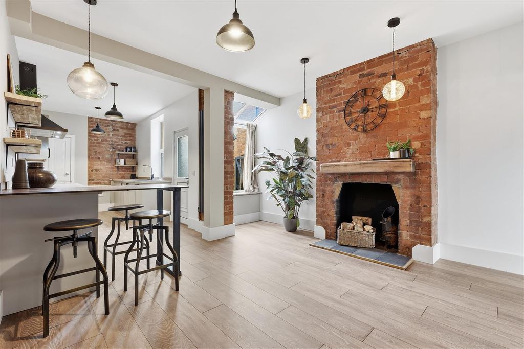 Property photo 1 of 34 P1768421.Jpg