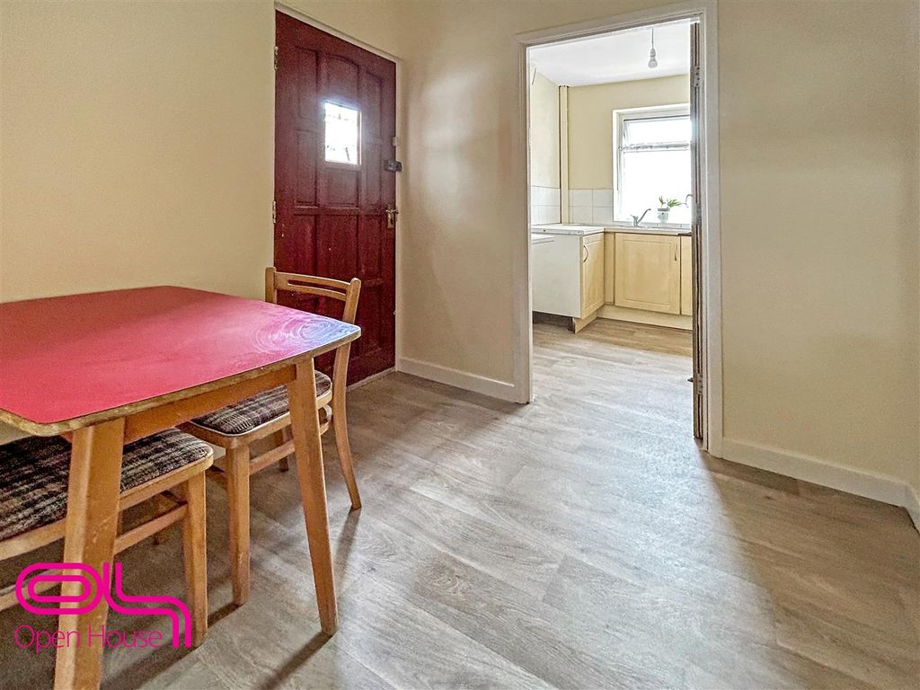 Property photo 1 of 8 Img_0428-L.Jpg