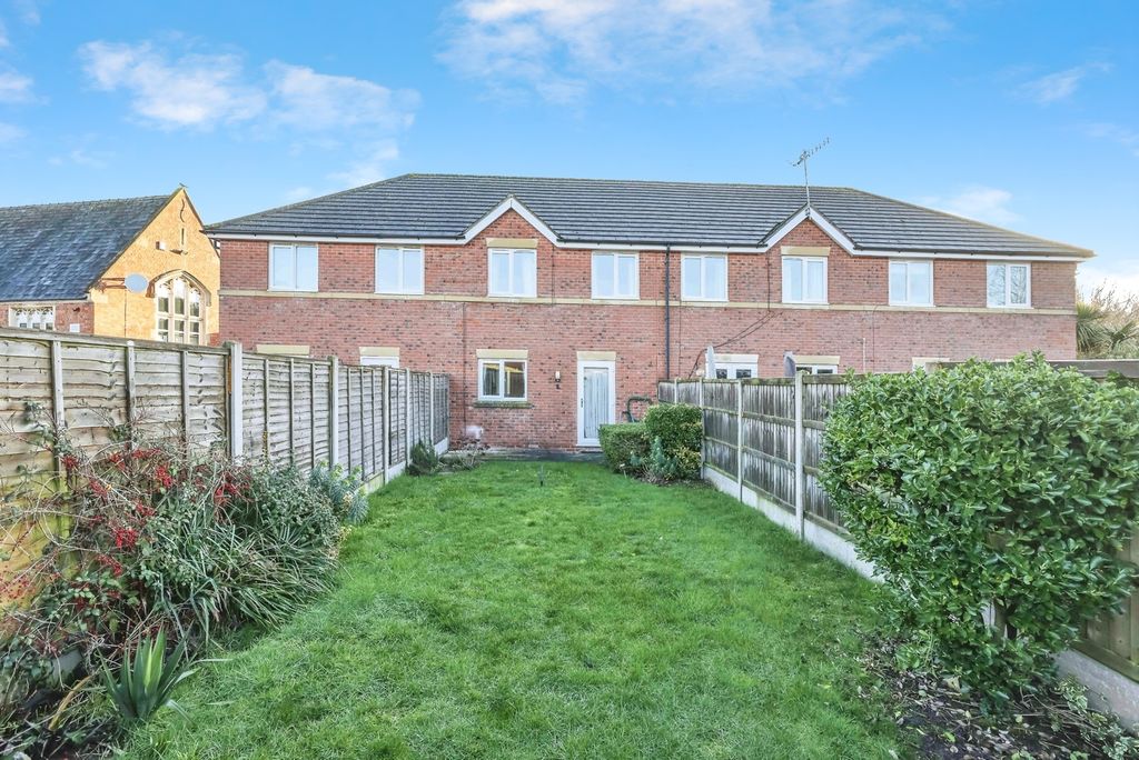 Property photo 1 of 19 Rear