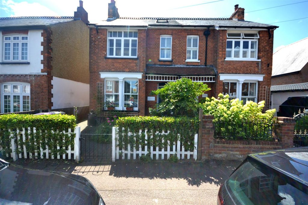 Property photo 1 of 16
