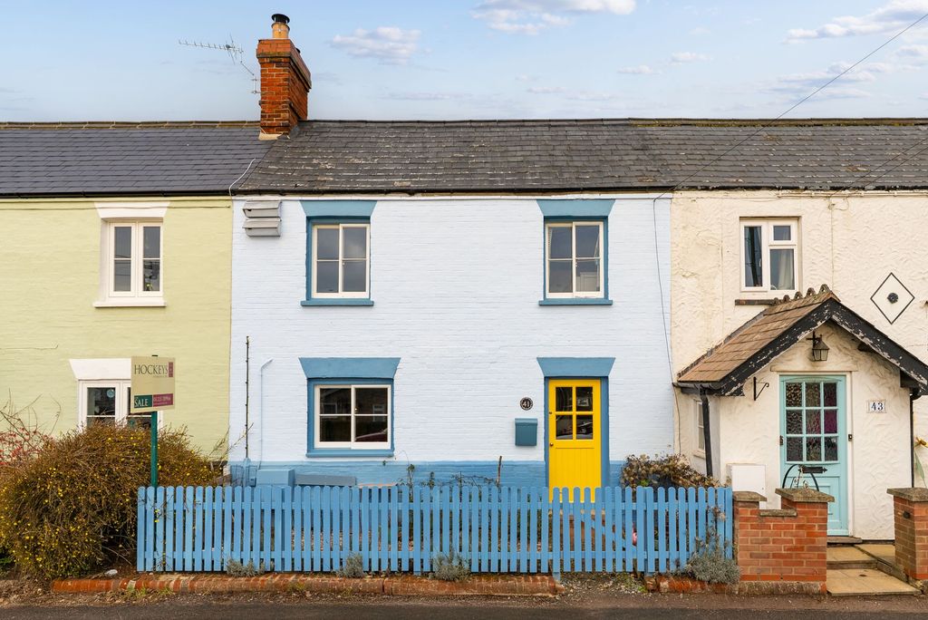 Property photo 1 of 17