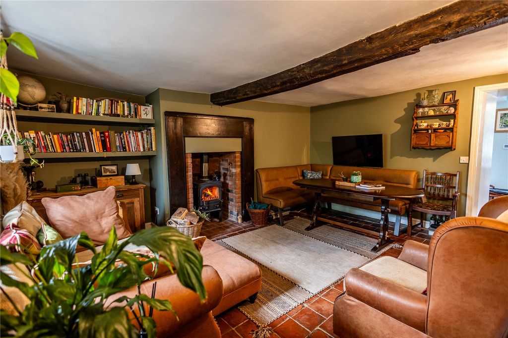 Property photo 2 of 27 Picture No. 73