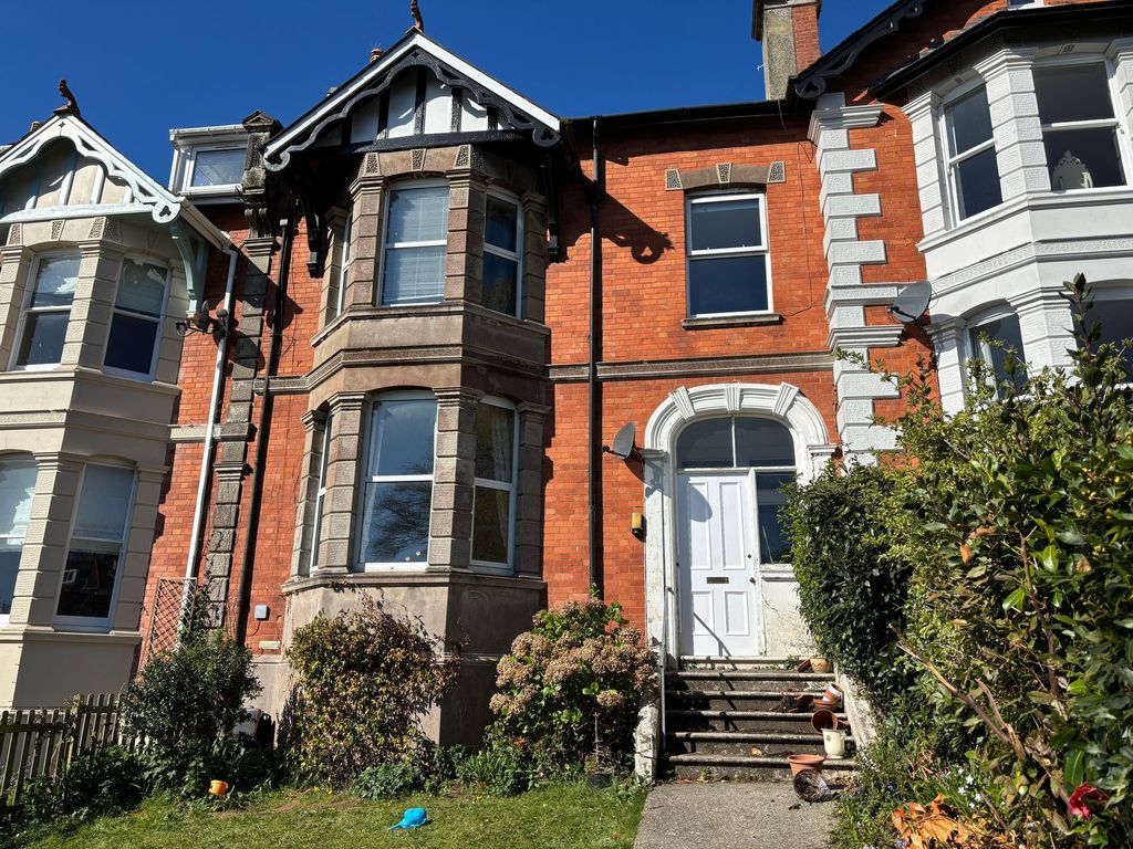 Property photo 1 of 7 Exterior