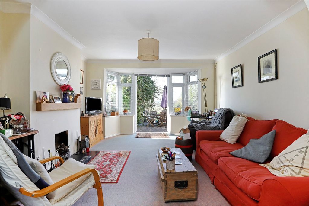 Property photo 2 of 13 Picture No. 01