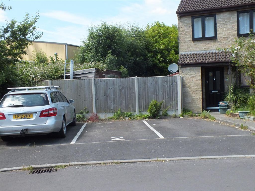 Property photo 2 of 7