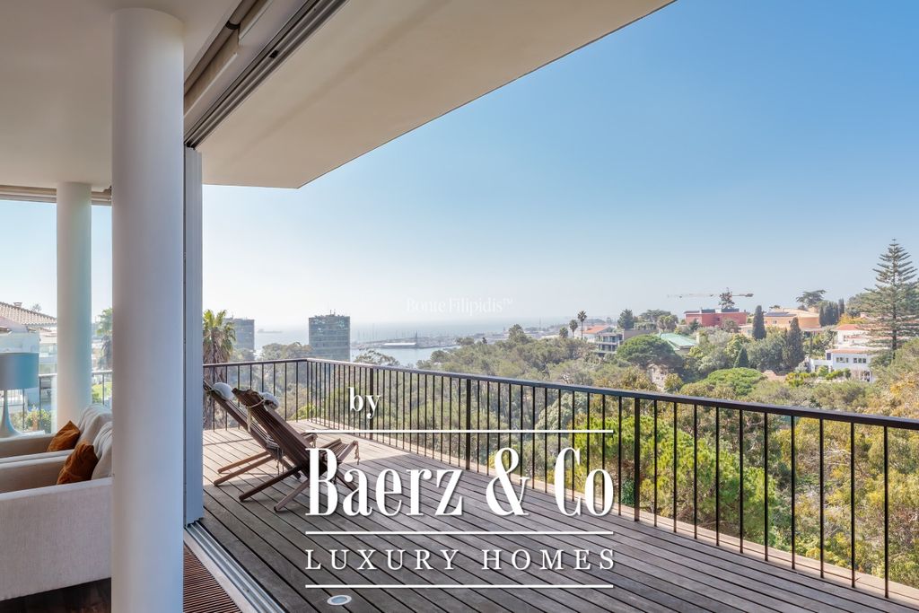 Property photo 2 of 35