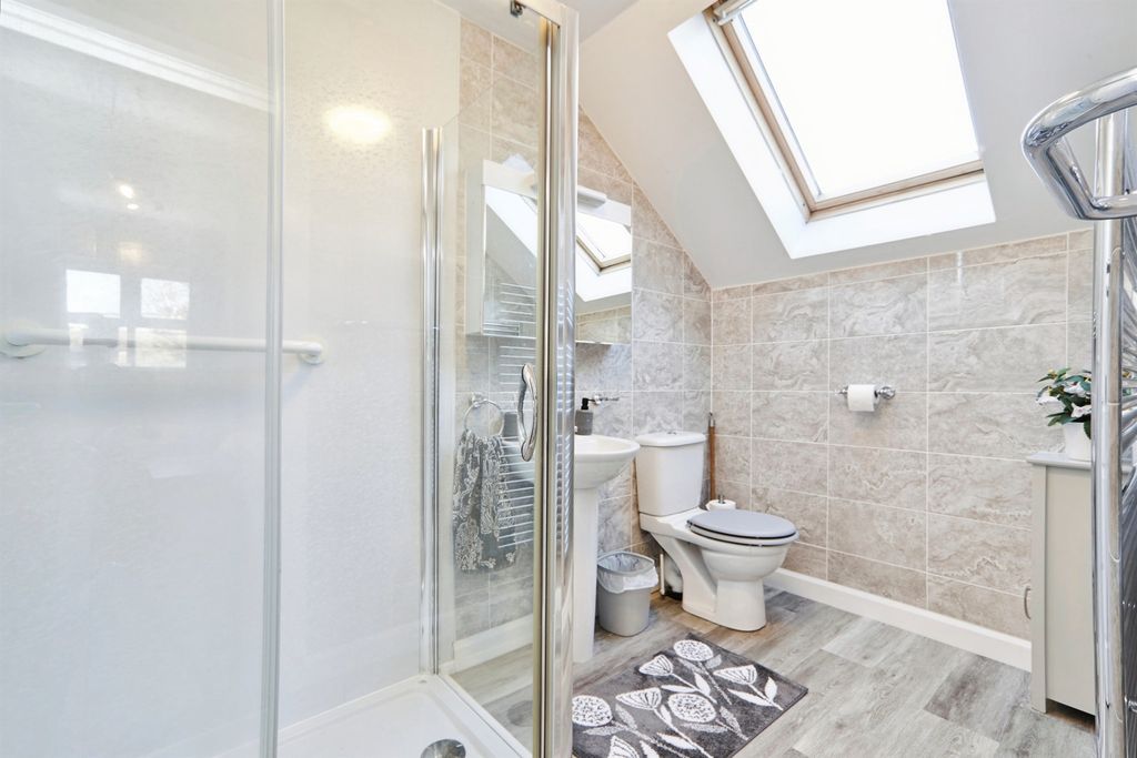 Additional image 13 of 2 bed flat for saleSalters Garden, Pudsey LS28
