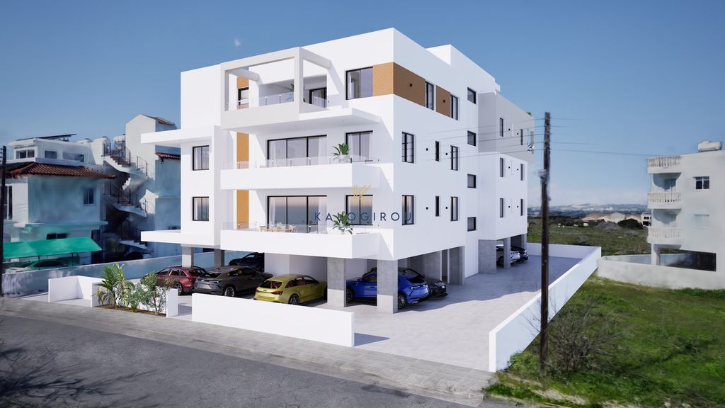 Property photo 1 of 50