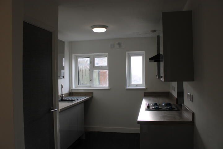 Property photo 3 of 19 Kitchen