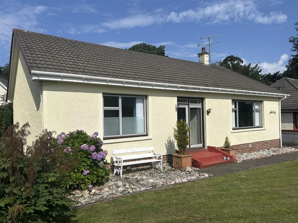 Property photo 1 of 33 Belle Mar