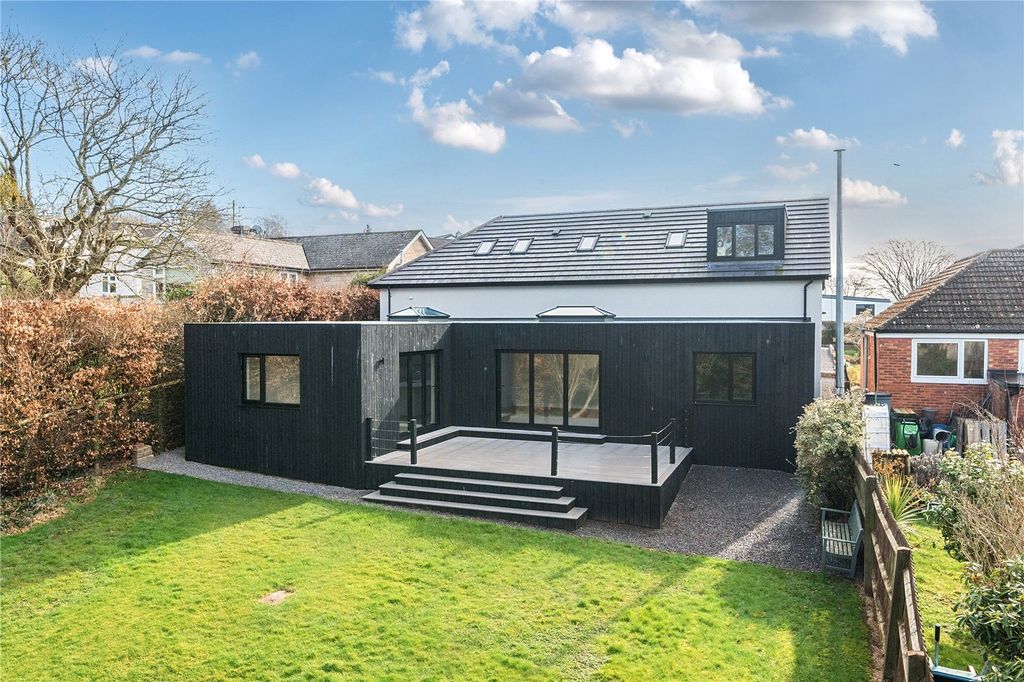 Property photo 1 of 27 Picture No. 29