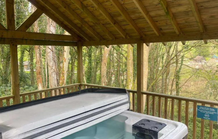 Property photo 2 of 14 Covered Hot Tub Area At Luxury Lodge Watermouth Lodges Ilfracombe