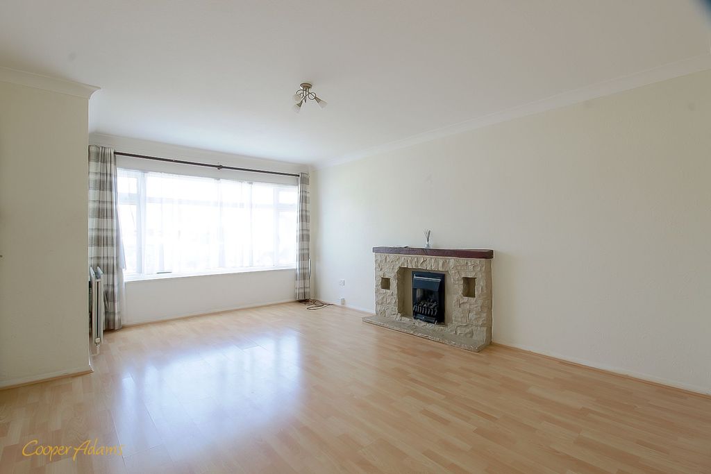 Property photo 2 of 12 Living Room
