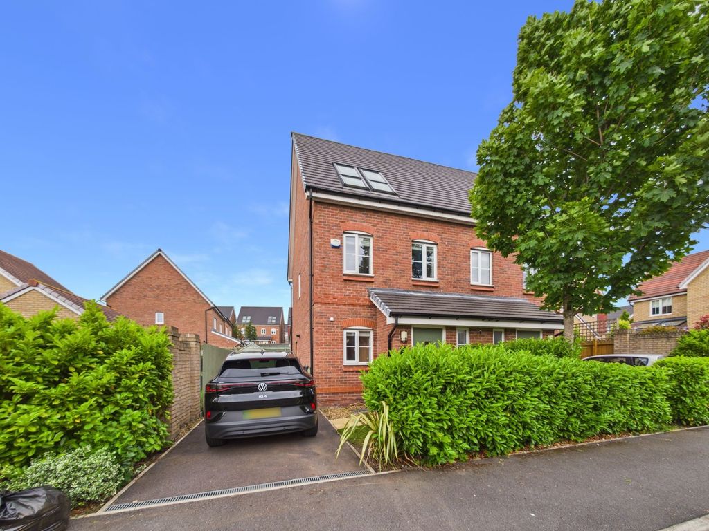 Property photo 1 of 22