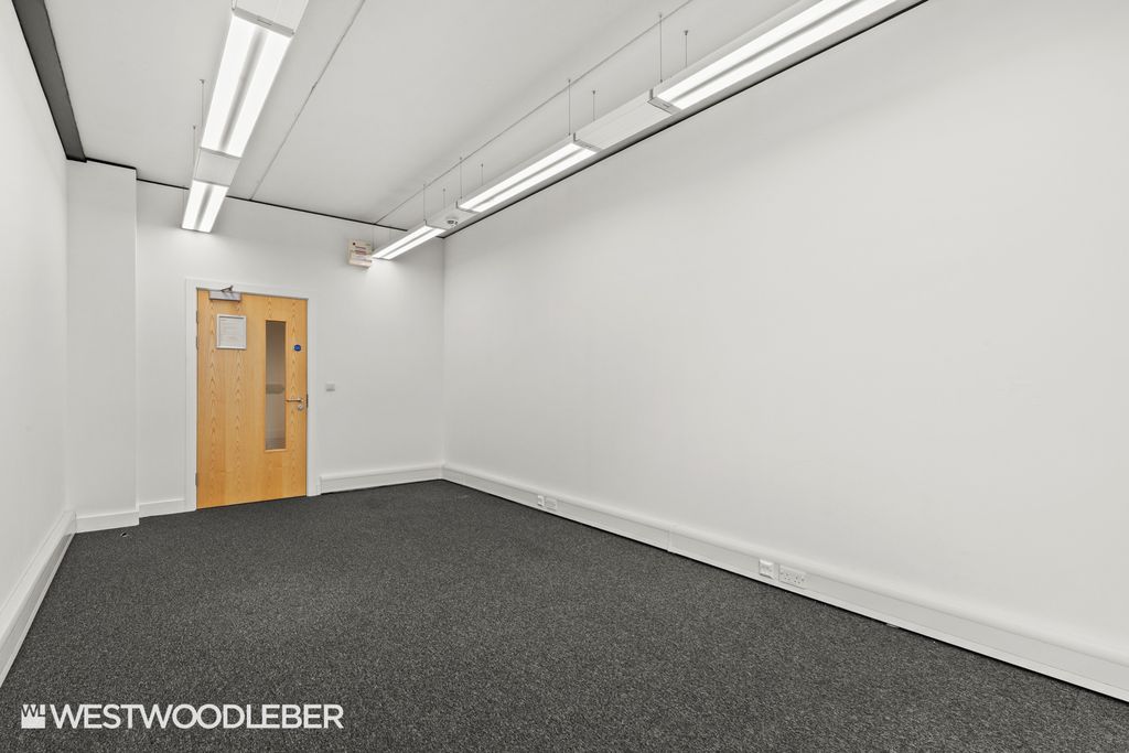 Property photo 3 of 4 Unit 59 (1)