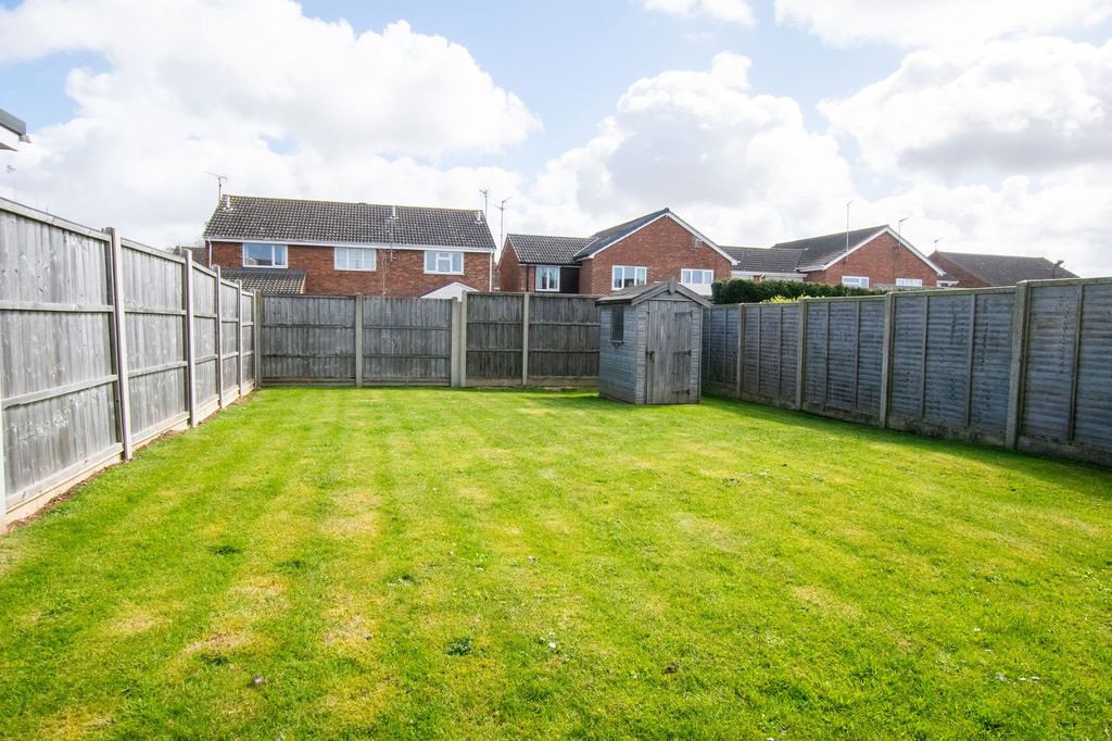 Property photo 2 of 10