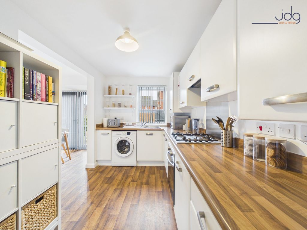 Property photo 3 of 16 Open Plan Kitchen Dining