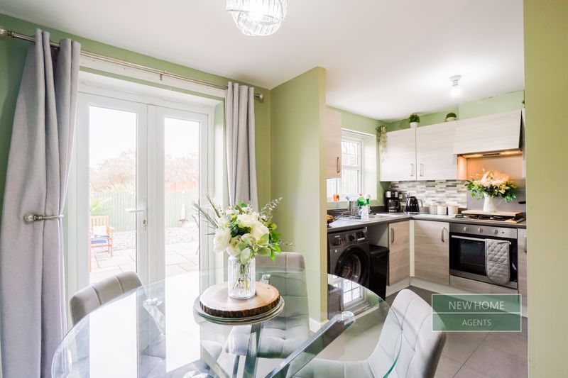 Property photo 2 of 26 Photo 8